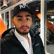 Profesional en Diseño Gráfico con altas capacidades de enseñanza, con énfasis en marketing, publicidad y creación de contenido